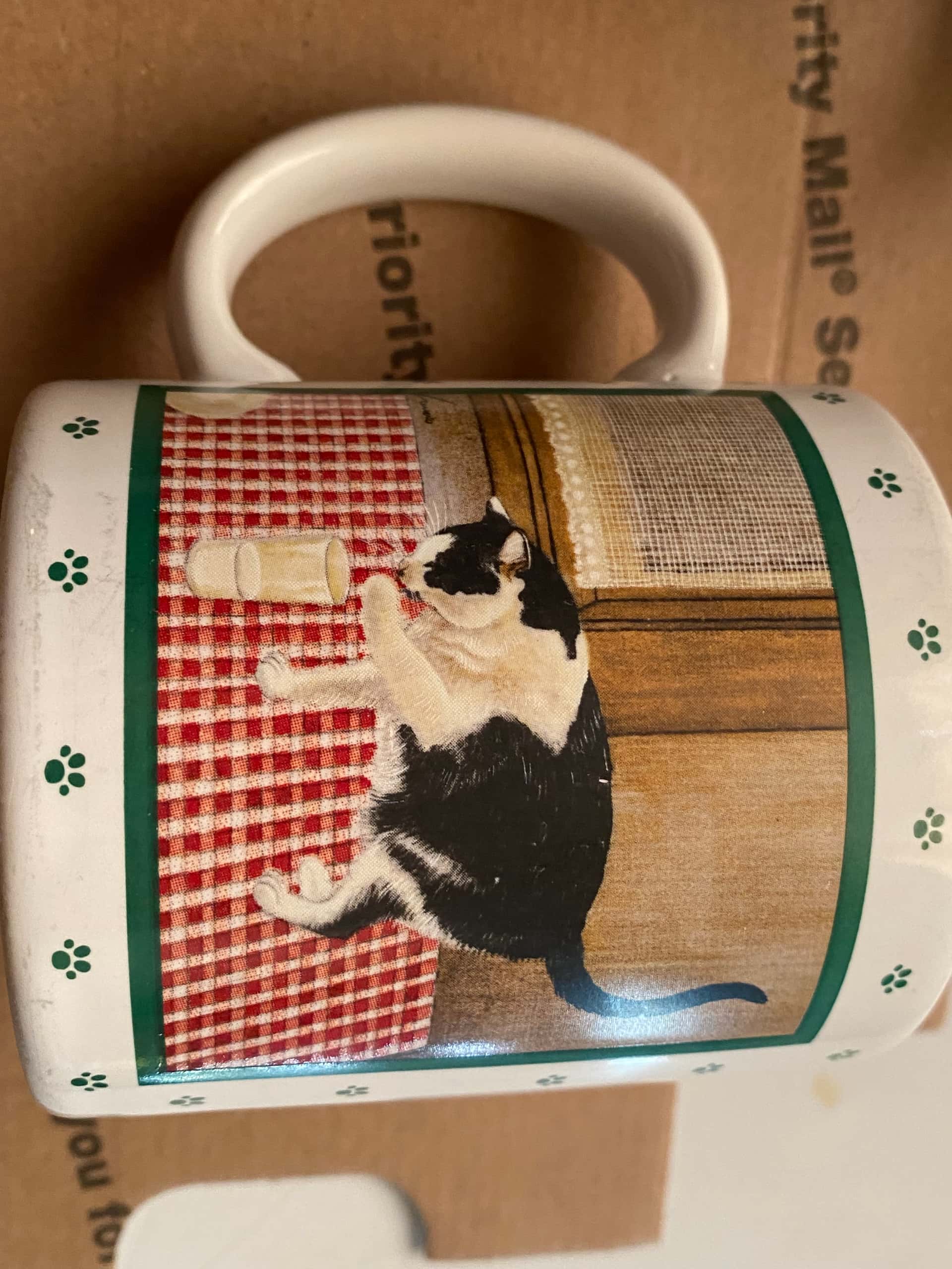 Vintage Cat Mugs by Lowell Herrero (image 3)